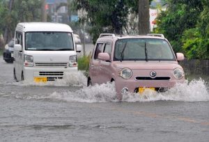 宮古島では梅雨入り後686.5ミリの雨量を観測した＝5月23日、宮古島市内