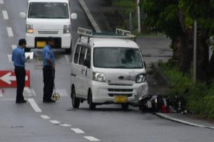 交通死亡事故が発生した事故現場＝24日、平良下里の市道（写真は一部加工してあります）