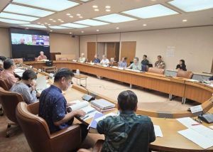 税率２％で上限設定し、県民にも課税する方針を決めた県検討委＝20日、県庁